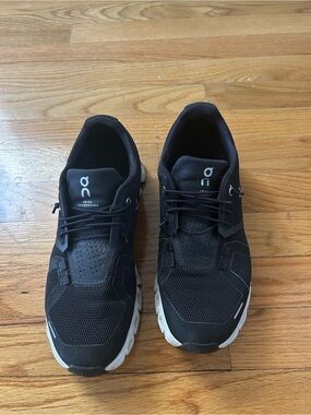 On Running Women's Cloud Sneaker Black